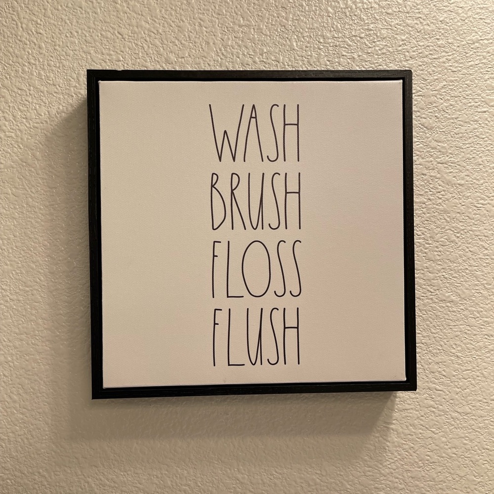 Rae Dunn bathroom decor